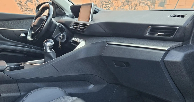 Peugeot 3008 cena 70900 przebieg: 97900, rok produkcji 2018 z Katowice małe 742